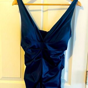 Navy blue dress. Great for a wedding!